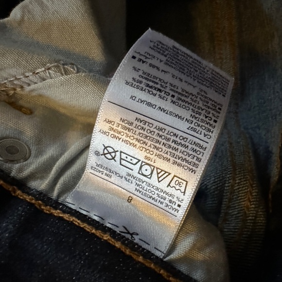 Bootcut Blue Jeans 👖 - Picture 3 of 4